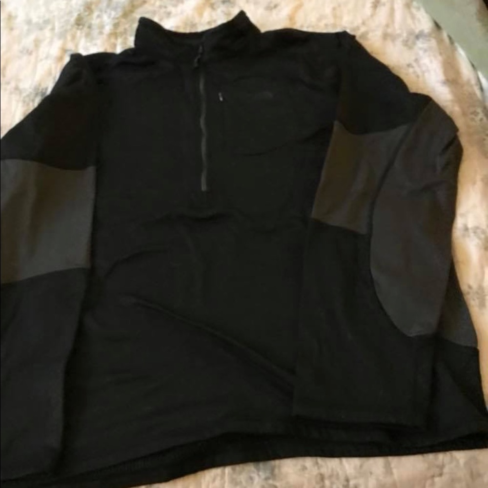 Men’s XL North Face lightweight pullover